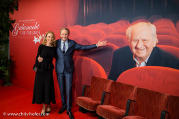 VIENNA, AUSTRIA - MARCH 19: Peter Kraus with his wife Ingrid attend Karl Spiehs 85th birthday celebration on March 19, 2016 in Vienna, Austria. (Photo by Chris Hofer/Getty Images)