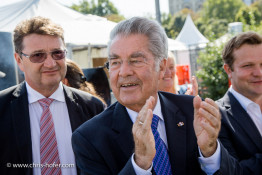 Bundespräsident Dr. Heinz Fischer besucht das Fest Waldviertelpur am Heldenplatz Wien 26.08.2015 Foto: Chris Hofer